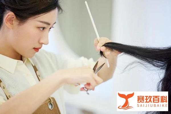 来自台湾的女发型师，如何做到精益求精，女发型师Aileen北漂之旅