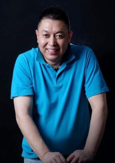 情感导师王为念与小香玉离婚,和王芳到底啥关系?