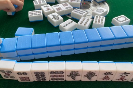 麻将中的中发白什么意思？