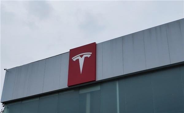 特斯拉、腾讯等多家企业被中消协点名 网友补刀:毫不意外