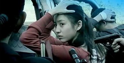 《魅惑红蝎子》里周玉琴是怎么走上不归路的?