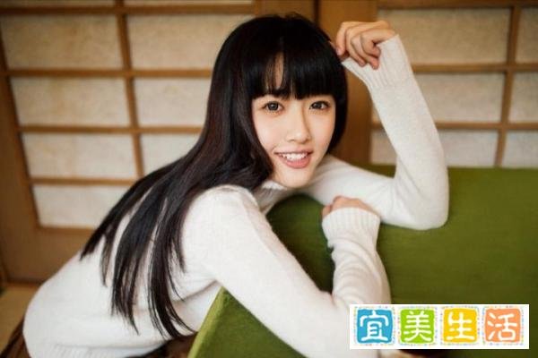 ?人大女神官宣结婚了,男方相貌平平遭网友吐槽,但他却是个富豪