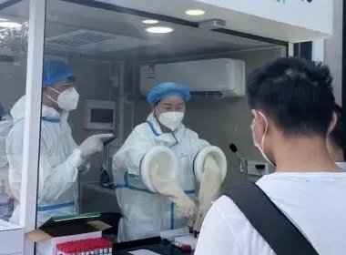 桂立安被通报，前一天在小区喊话，他涉嫌哪些问题？