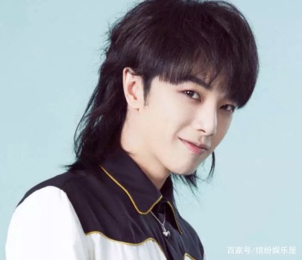 华晨宇包场支持沈腾新电影，他们之间是什么关系？