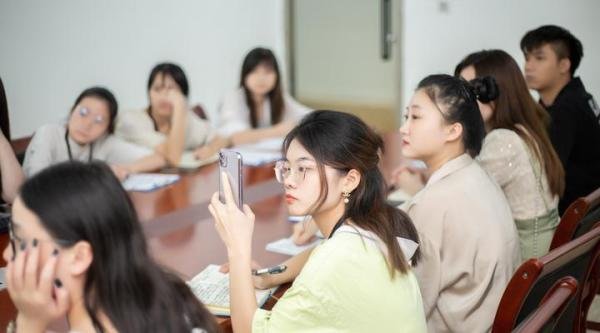 官宣！众星孵化平台商业联盟正式成立，刘罡推选为主席