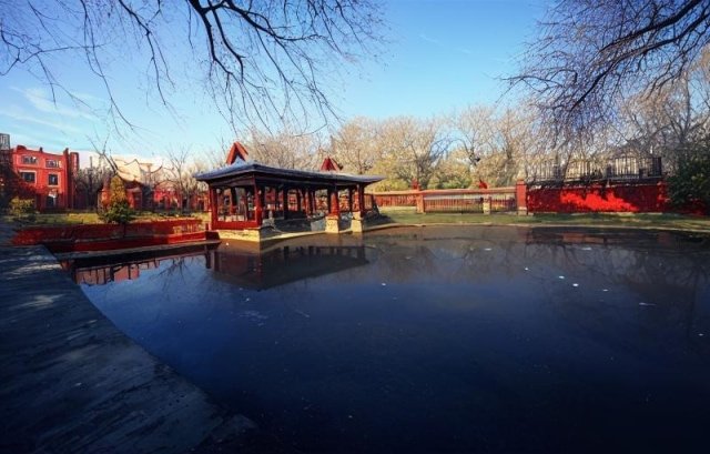 去北京旅游报团要多少钱一个人,一个人去北京旅游要多少钱？