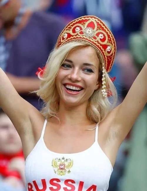 盘点俄罗斯世界杯五大美女球迷 徐冬冬被外国球迷狼扑