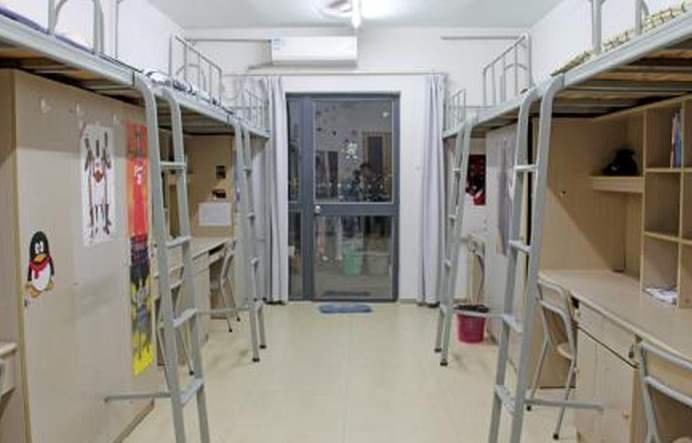 厦门大学嘉庚学院有几种宿舍？具体解释下~谢谢~~