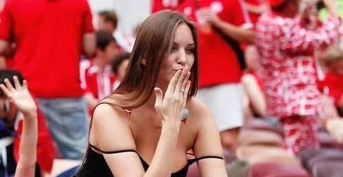 盘点俄罗斯世界杯五大美女球迷 徐冬冬被外国球迷狼扑