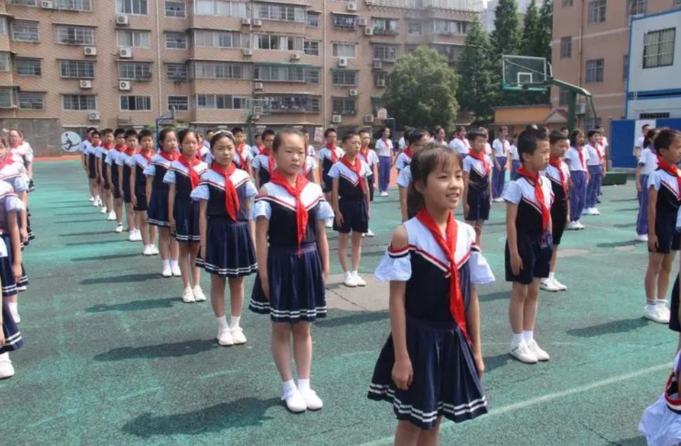 小学入学方式是什么？