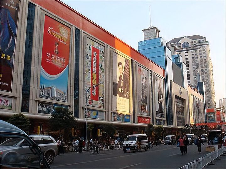 中国十大品牌女装尾货批发商有哪些?