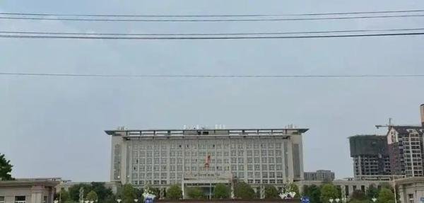 县委书记收入有多高？说出来你肯定不信！