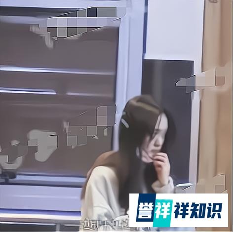 何泓姗与王者荣耀教练恋情曝光，男方被扒：劈腿4人要求3P，堪比罗志祥！
