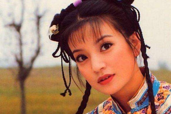 杨紫隔空表白获赵薇本尊回复,是惺惺相惜还是互相吹捧炒作?