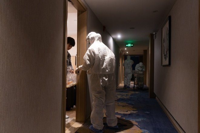 上海至北京南一列车212人隔离,为何会有这么多人被隔离?