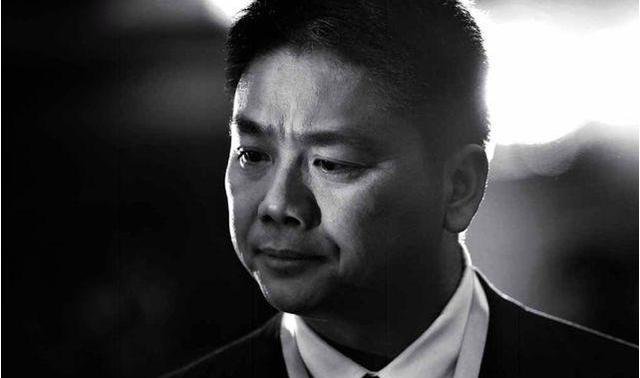 马云为什么说刘强东就是个骗子?