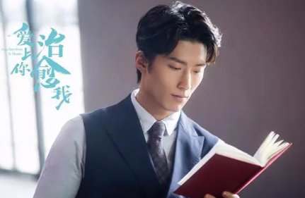 金弦国籍为什么是加拿大