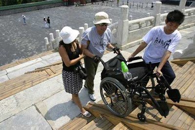 食堂师傅曾资助中科院走红博士，你曾遇见哪些像他这般施恩不图报的人？