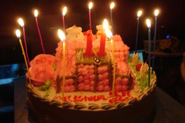十岁儿子生日想发个朋友圈说说，怎么发显得好