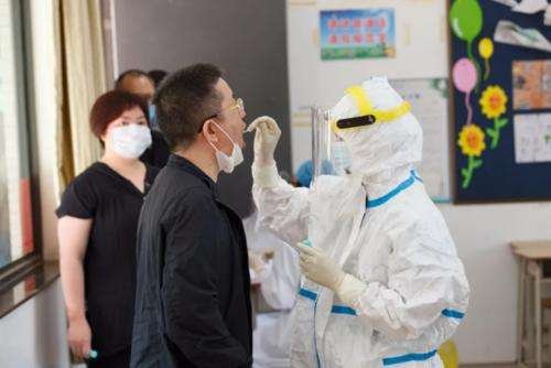 北京一摄影师和一社区工作人员确诊，他们曾去过哪些地方？