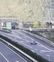 广西女司机不认路，清明节上高速后来回兜圈被困4天，她为何会被困至此？