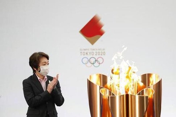 东京奥运会圣火传递启动前一天,第一棒火炬手请辞,具体什么情况?