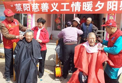 食堂师傅曾资助中科院走红博士，你曾遇见哪些像他这般施恩不图报的人？