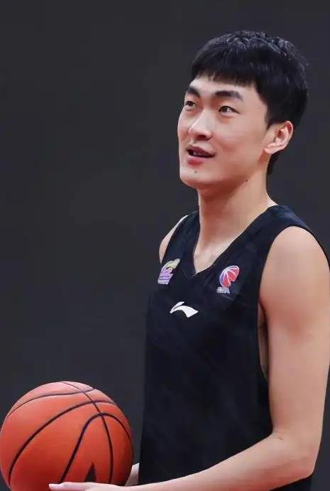 辽篮通报刘雁宇的伤情：初步诊断为脑震荡，对他接下来的比赛会有什么影响？
