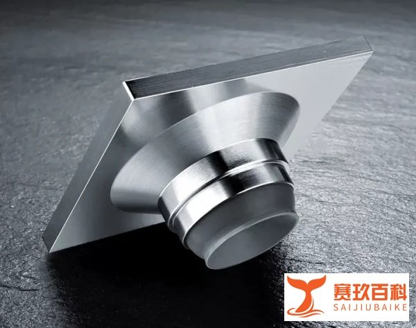 你说,生活就是一场将就和凑合