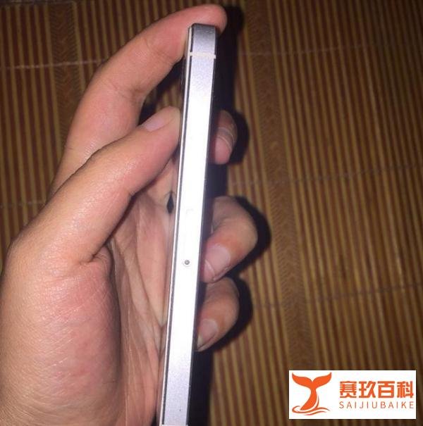 入手iPhone5当备用机，有谁知道该机仅上使用一年就停产了？