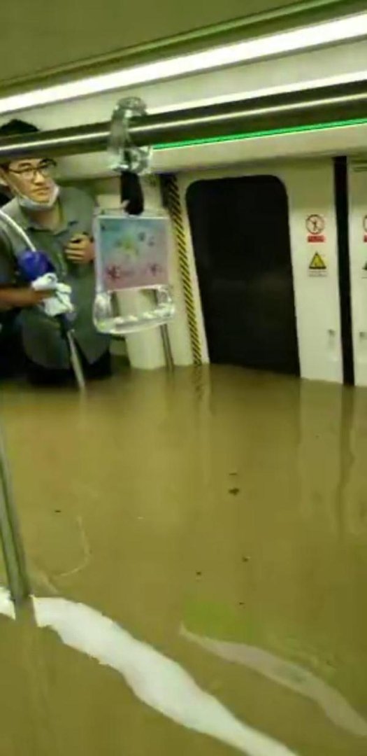 河南郑州特大暴雨千年一遇,洪灾现已造成郑州市区12人死亡