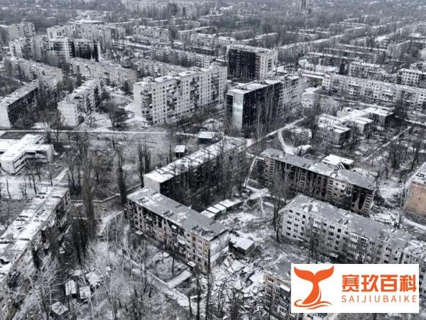 乌新任陆军总司令面临巨大压力 俄军向阿夫迪夫卡挺进