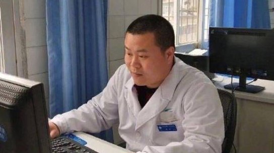 四川一医生被认成是岳云鹏，他因此被病人要求合影了吗？