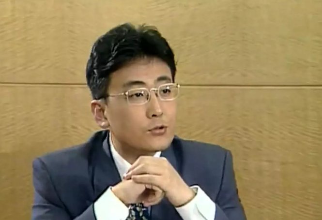 《锵锵三人行》开播15周年特别节目,为何这个综艺这么受欢迎?