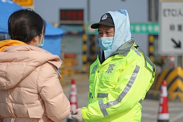 多趟列车航班发现阳性,详情披露!现在国内的疫情情况怎么样了?
