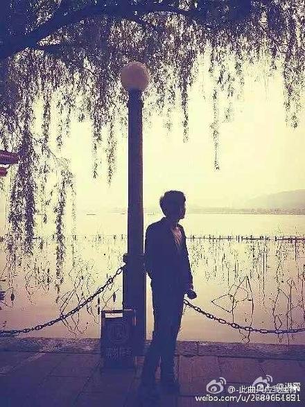 小曲儿的照片= =