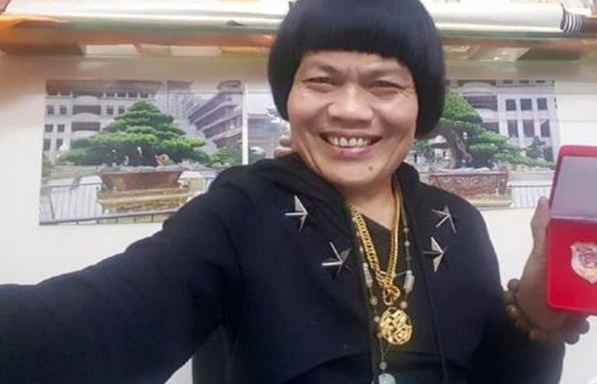 八两金哽咽追忆吴孟达,他们之前有过何种交情?