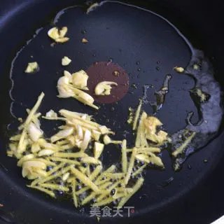 葱爆海参