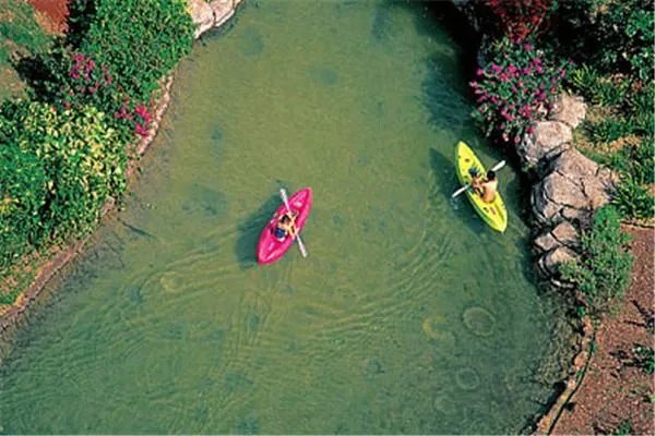 想去东江湖漂流适合几月份去?