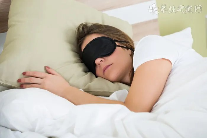 宝宝如何识别颜色_教宝宝识别颜色的方法