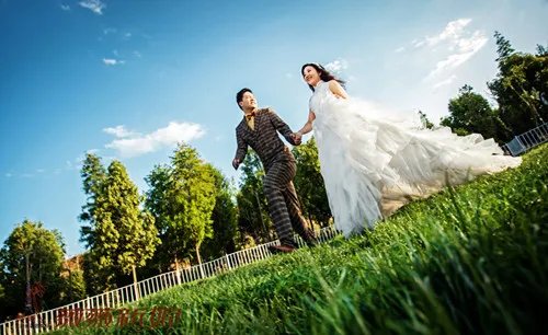 算命婚姻何时结婚揭秘 算算你几岁结婚