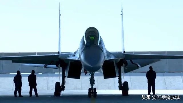 印度空军苏30战机部署拉达克前沿机场,我方歼-16能否碾压?