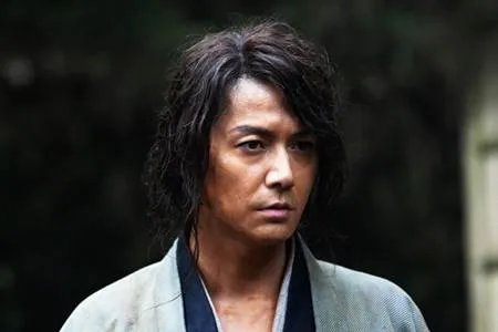 真人版《浪客剑心》最还原漫画演员排行TOP 20!