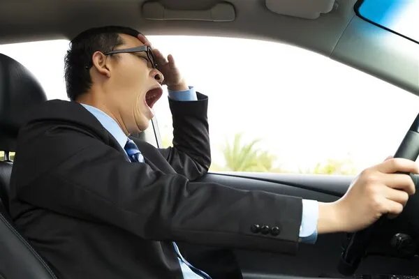中午喝一瓶啤酒多久可以开车上路
