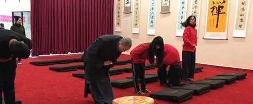 如何拜佛礼佛:正确姿势