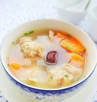 胡萝卜排骨汤