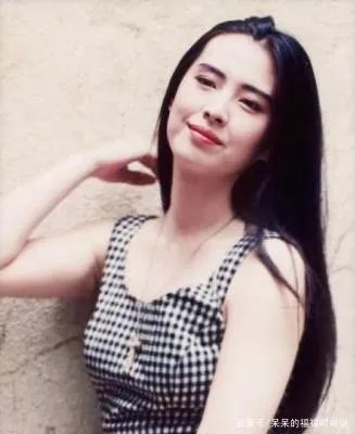王祖贤被曝患抑郁症,曾因感情生活深受打击,你怎么看?