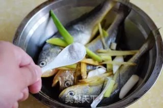 香煎黄花鱼