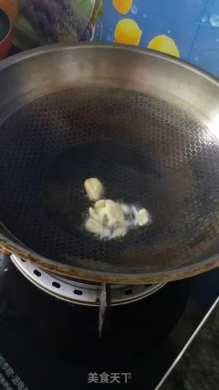 豆芽炒肉