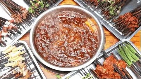 想开一家小郡肝串串香加盟店,不知道那个品牌好?求推荐?